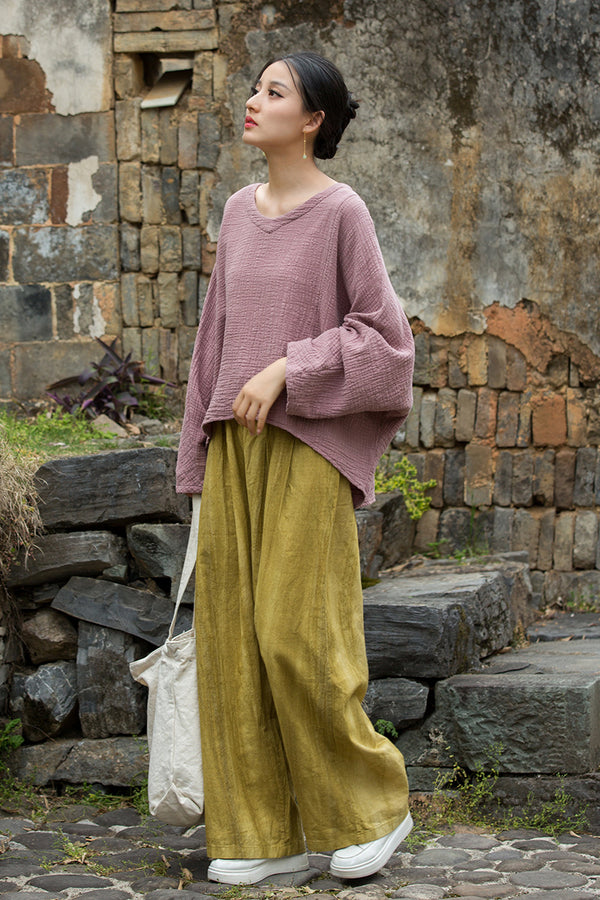 Textured Linen-Cotton V-Neck Tee – Hand-Stitched Relaxed Fit Top