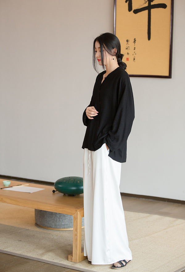 Zen Linen Tee – Oversized V-Neck 3/4 Sleeve Top with Hanfu-Inspired Silhouette