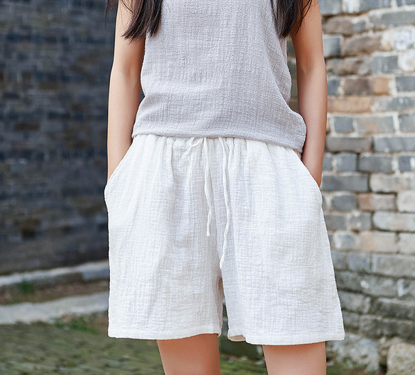 Simple Women Wrinkle Linen and Cotton Wide Thigh Opening Shorts
