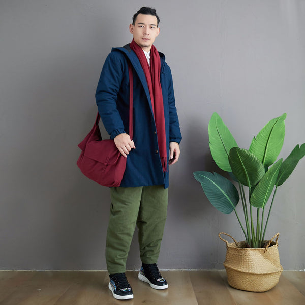 Men Simple Pure Color Style Middle Length Linen and Cotton Quilted Coat with Hoodie