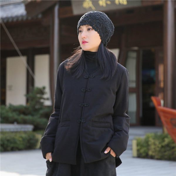 Women Chinese Artsy Short Length Linen and Cotton Chinese Buckle Quilted Coat
