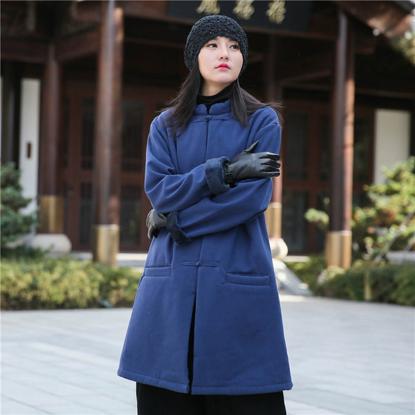 Women Artsy Middle Length Linen and Cotton Chinese Buckle Round Neck Coat (Inside With Velvet)