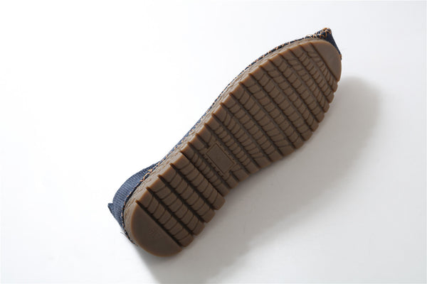 Chinese Style Ancient Animal (Dragon) embroidery Linen Shoes