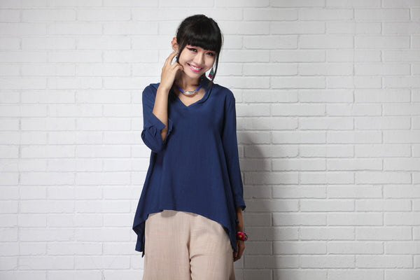 Women Causal Style Loose V Collar Long Sleeve Linen and Cotton Blouses