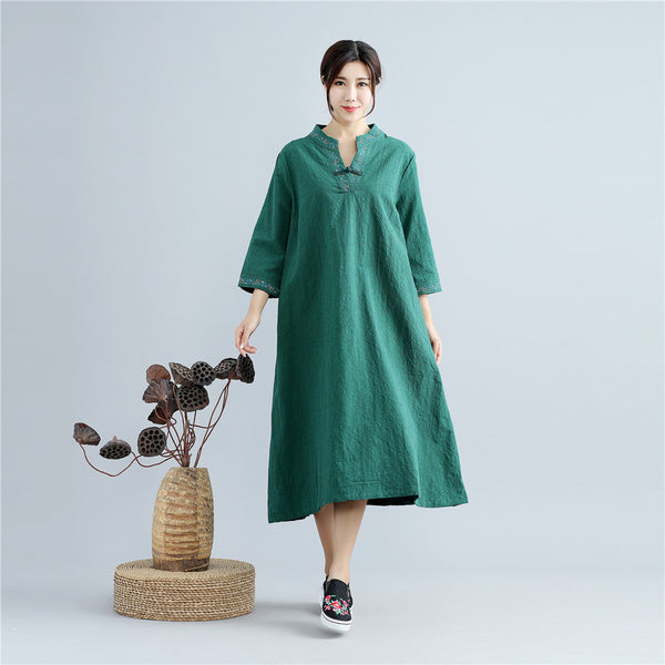 Women Reto Hanfu Type Linen and Cotton V-necked Jacquard Dress