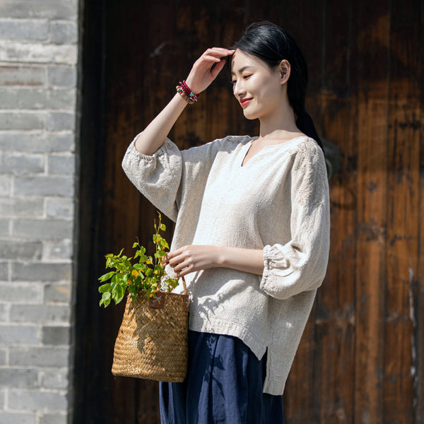 2022 Summer NEW! Women Simple Style Wrinkled Linen and Cotton V Necked Bracelet Sleeves Shirt