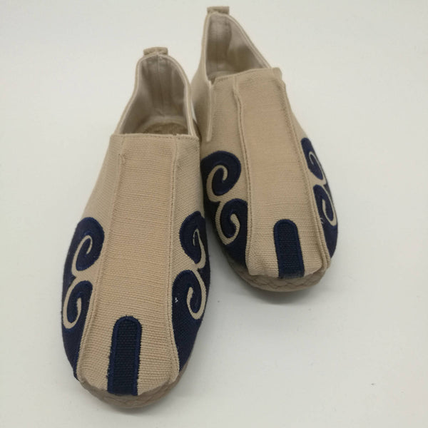 Asian Style Pure Color Natural Canvas Shoes