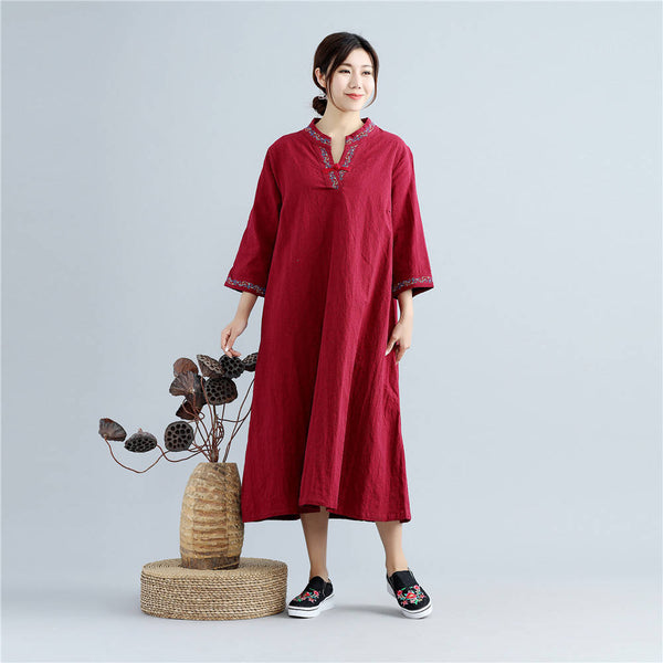 Women Reto Hanfu Type Linen and Cotton V-necked Jacquard Dress