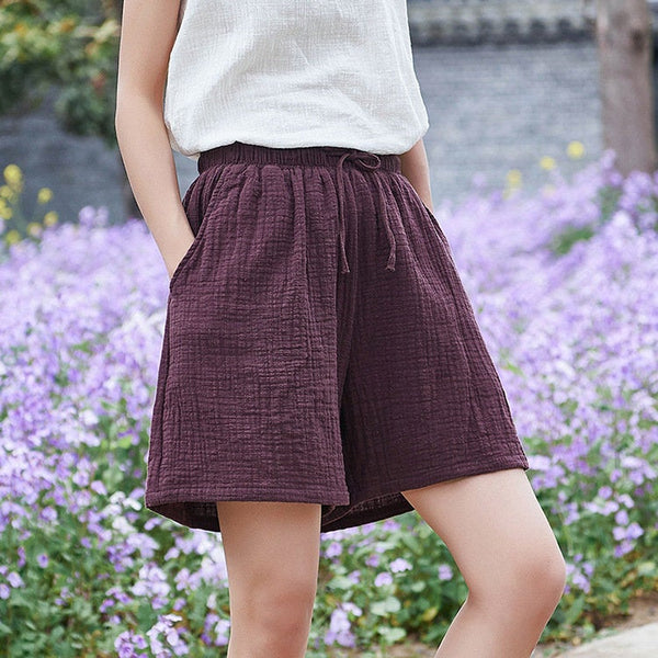 Simple Women Wrinkle Linen and Cotton Wide Thigh Opening Shorts