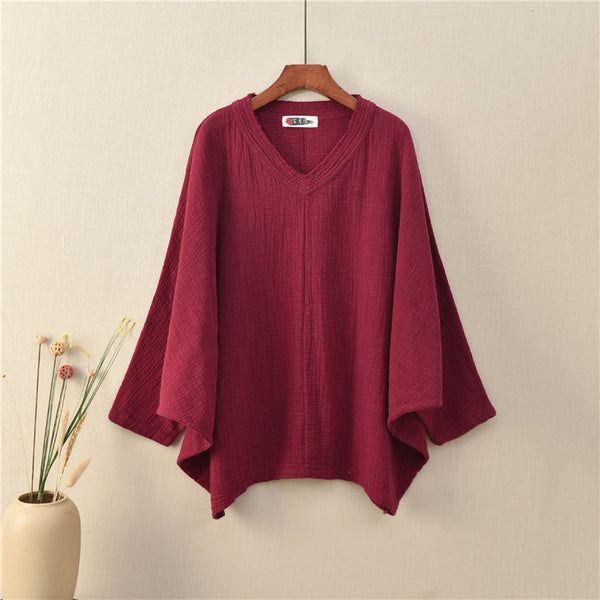 Textured Linen-Cotton Batwing Tee – V-Neck Oversized Top with Retro Chinese Aesthetic