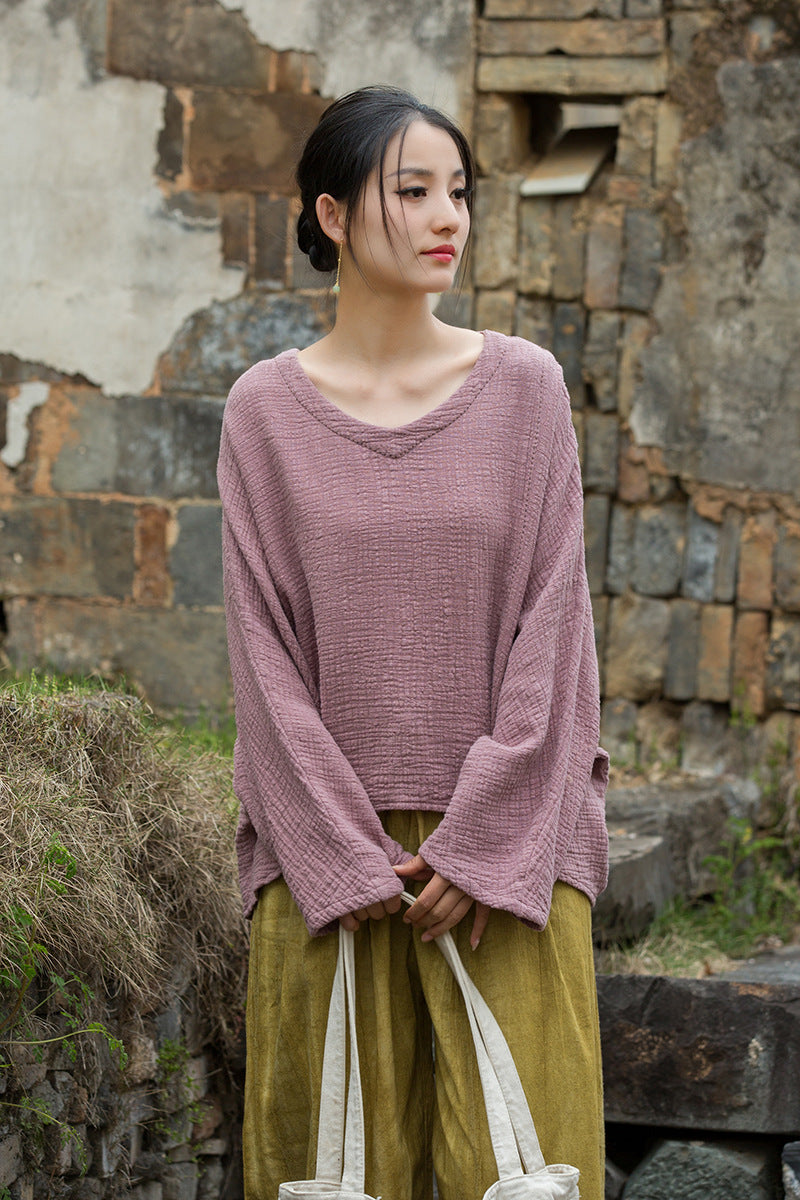 Textured Linen-Cotton V-Neck Tee – Hand-Stitched Relaxed Fit Top