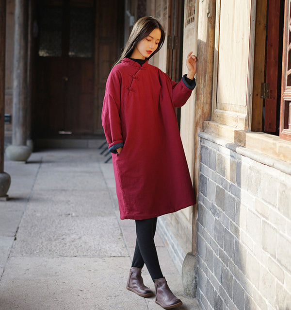 Women Old Chinese Style Diagonal Buckle Linen and Cotton Quilted Tunic