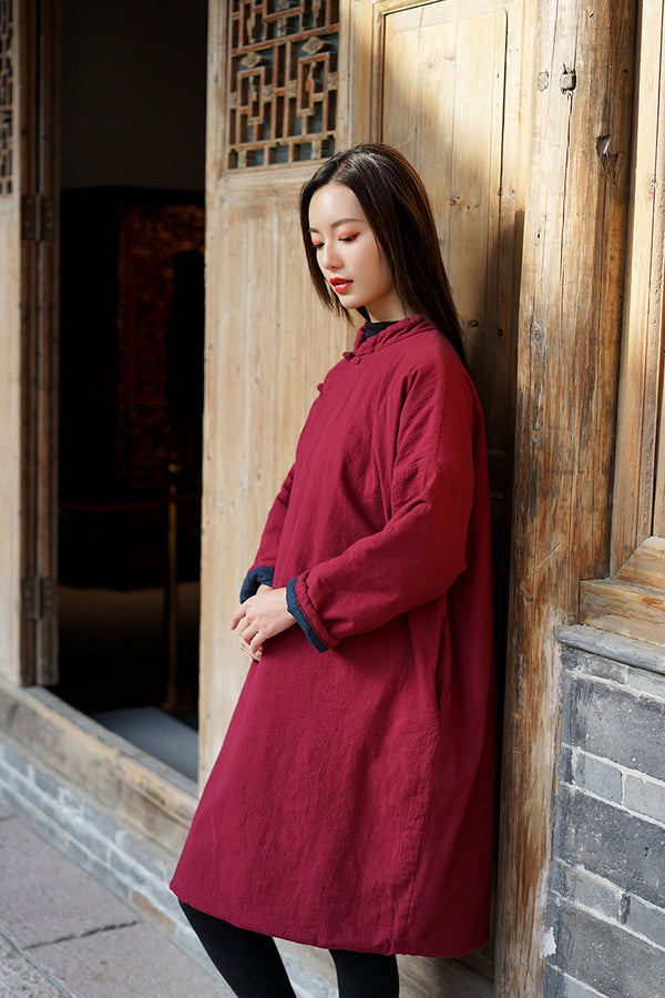 Women Old Chinese Style Diagonal Buckle Linen and Cotton Quilted Tunic
