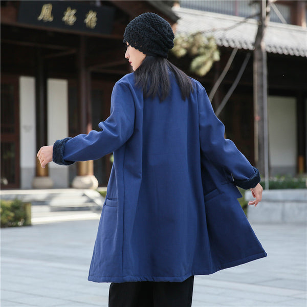 Women Artsy Middle Length Linen and Cotton Chinese Buckle Round Neck Coat (Inside With Velvet)