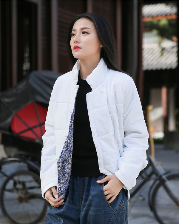 Women Chinese Artsy Short Length Linen and Cotton Chinese Band Collar Quilted Jacket