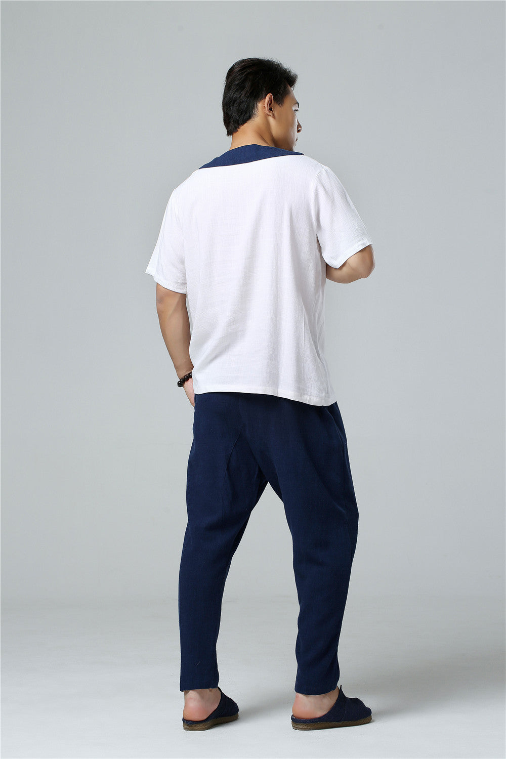 Men Asian Retro Style Round Neck Linen and Cotton Short Sleeve Tops