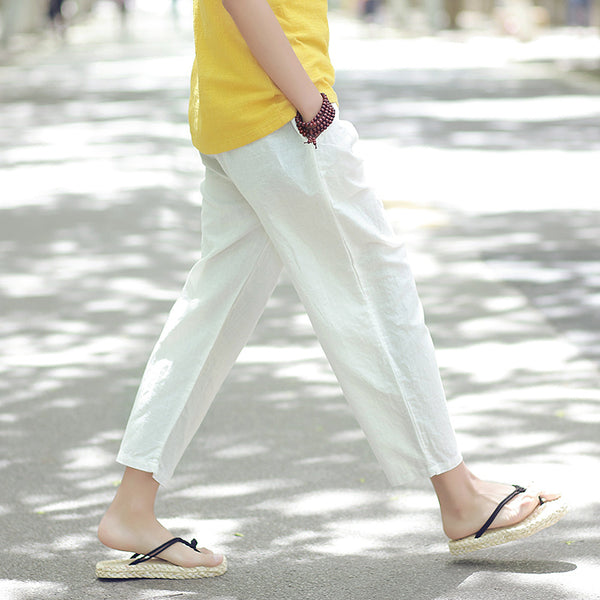 Women Simple Casual Light Linen and Cotton Cropped Pant (Capri)