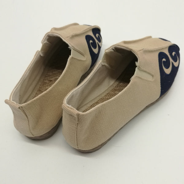 Asian Style Pure Color Natural Canvas Shoes