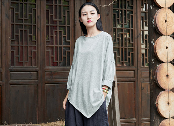 Women cotton and linen Simple Round neck loose long-sleeved T-shirt