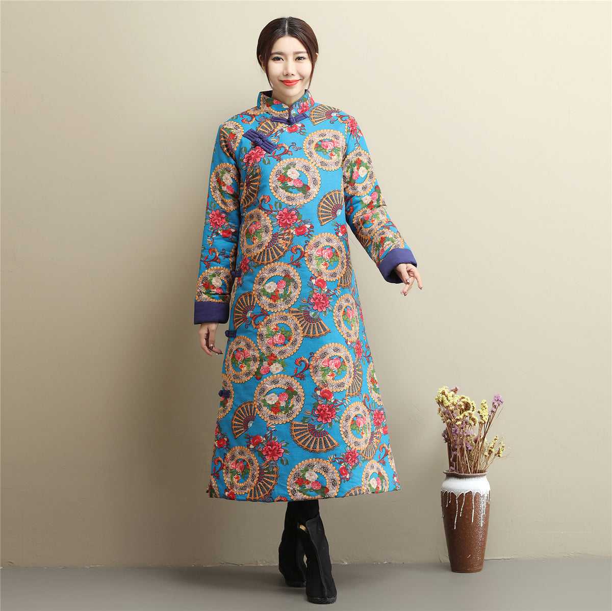 Women Retro Asian Dress Style Long Diagonal Buckle Linen and Cotton Printed Quilted Coat