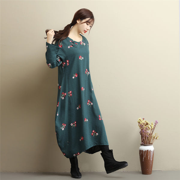 Women Eastern Style Linen and Cotton Tea Length Embroidery Hangfu Type Dress