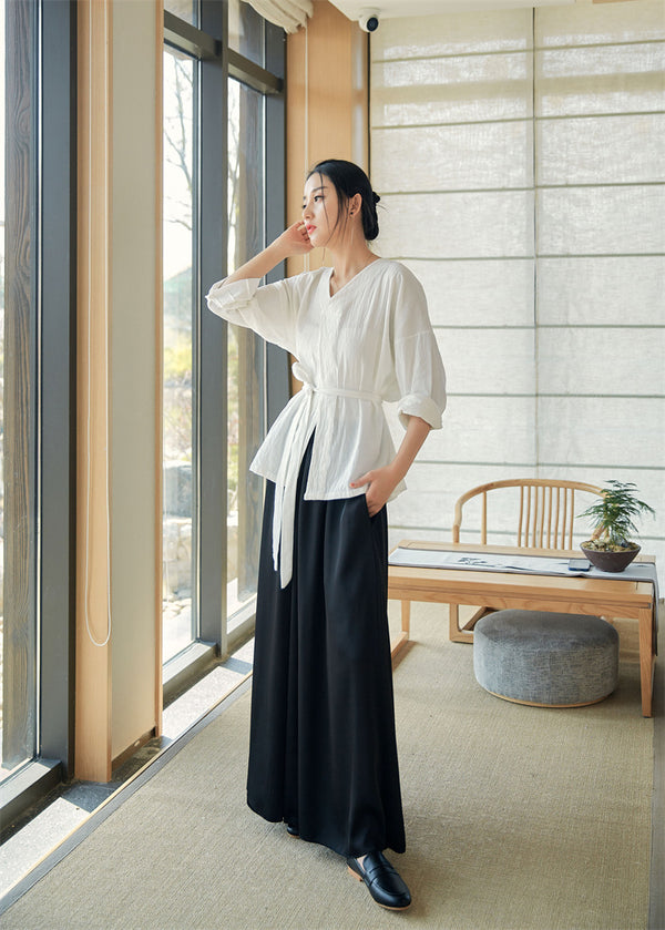 2022 Summer NEW! Women Modern Style Linen and Cotton V-necked Shirt