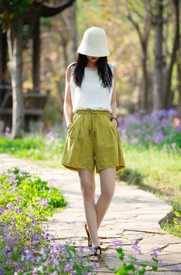 Women Simple Style Linen and Cotton Loose Shorts