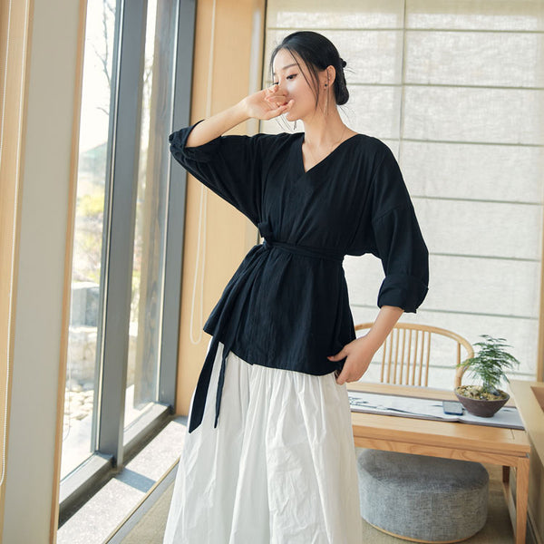 2022 Summer NEW! Women Modern Style Linen and Cotton V-necked Shirt