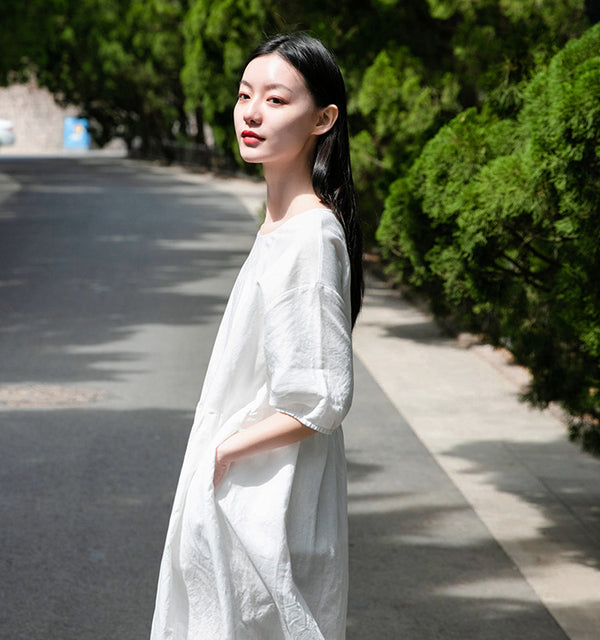 Women Loose Linen and Cotton Round Neck Middle Sleeve Dress