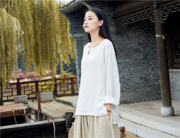 Retro Asian Style Women cotton and linen Round neck loose long-sleeved T-shirt