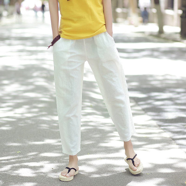 Women Simple Casual Light Linen and Cotton Cropped Pant (Capri)