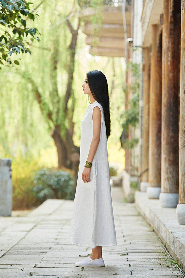 Women Chinese QiPao Type Linen and Cotton Sleeveless Maxi Dress